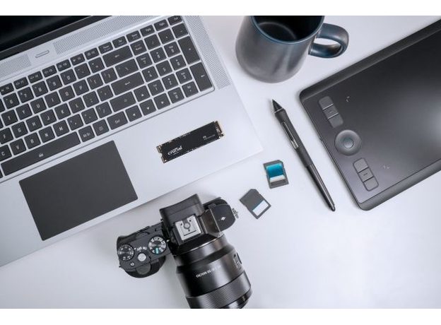 Crucial P3 1TB NVMe M.2 2280SS (CT1000P3SSD8) - зображення 3 Crucial P3 1TB NVMe M.2 2280SS (CT1000P3SSD8) - зображення 3