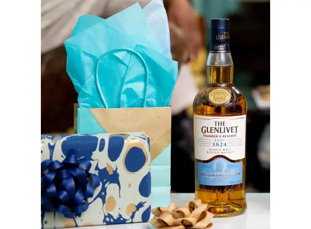 The Glenlivet Founder's Reserve 0.7 л - зображення 2