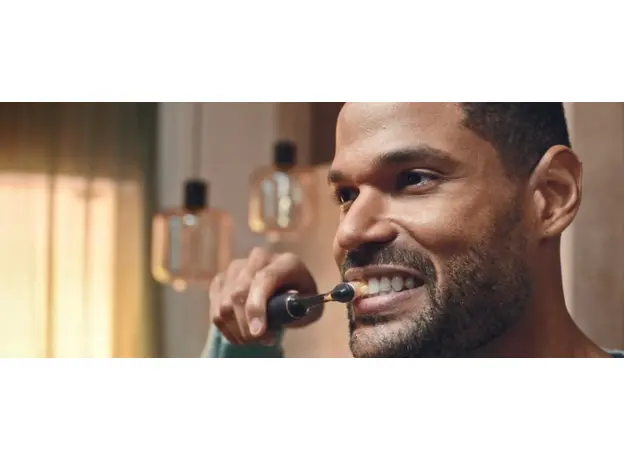 Электрическая зубная щетка Philips Sonicare DiamondClean 9900 HX9992/12 - изображение 17