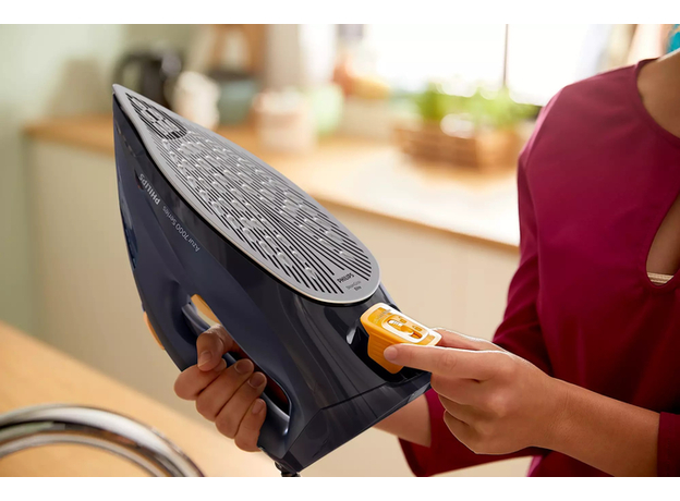 Утюг Philips Azur 7000 Series DST7060/20 - изображение 5 Утюг Philips Azur 7000 Series DST7060/20 - изображение 5