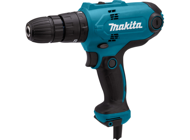 Шуруповерт Makita HP0300 ударный сетевой  Шуруповерт Makita HP0300 ударный сетевой