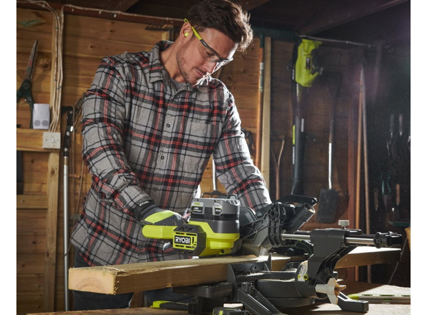 Пила торцювальна Ryobi ONE+ RMS18190-0 (5133005502) - зображення 2 Пила торцювальна Ryobi ONE+ RMS18190-0 (5133005502) - зображення 2