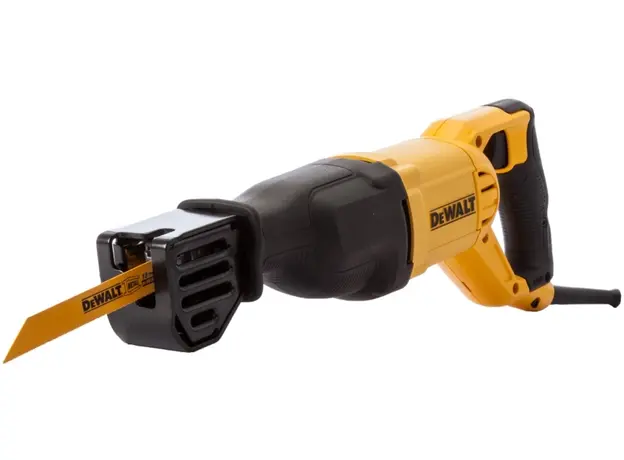Сабельная пила DeWalt DWE305PK 