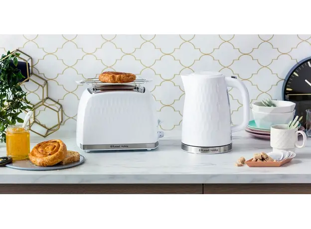 Электрочайник Russell Hobbs Honeycomb 26050-70, Цвет изделия: Белый - изображение 5