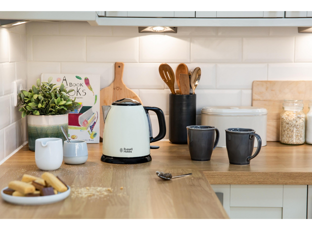 Електрочайник Russell Hobbs Colours Plus 24994-70 1 л Кремовий - зображення 7 Електрочайник Russell Hobbs Colours Plus 24994-70 1 л Кремовий - зображення 7