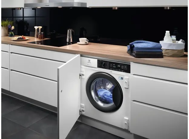Встраиваемая стиральная машина Electrolux PerfectCare 700 EW7N7F348SUI - изображение 4