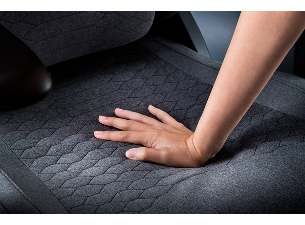 Крісло для геймерів Razer Iskur V2 Fabrick (RZ38-04900300-R3G1) - зображення 5 Крісло для геймерів Razer Iskur V2 Fabrick (RZ38-04900300-R3G1) - зображення 5