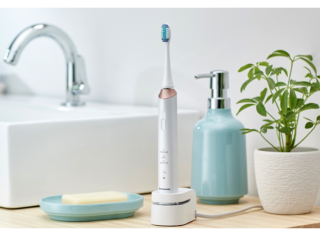 Звуковая зубная щетка Panasonic EW-DC12-W520 - изображение 2 Звуковая зубная щетка Panasonic EW-DC12-W520 - изображение 2