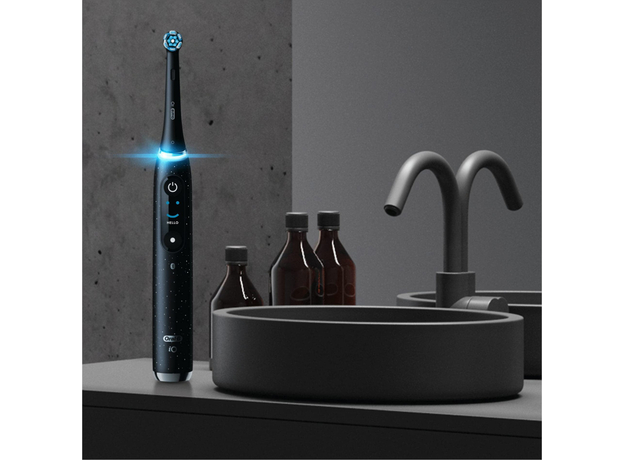 Электрическая зубная щетка Oral-B iO Series 10 Luxe Edition Cosmic Black (8006540812068) - зображення 11 Электрическая зубная щетка Oral-B iO Series 10 Luxe Edition Cosmic Black (8006540812068) - зображення 11