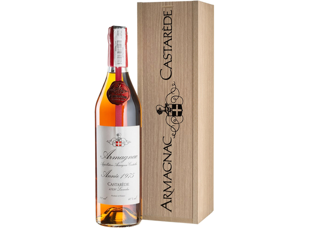 Арманьяк Armagnac Castarede 1975 г. 0.7 л 40% в подарочной упаковке (3450960070754) 