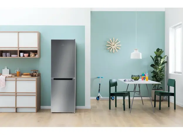 Двухкамерный холодильник INDESIT LI7 SN1E X - изображение 3