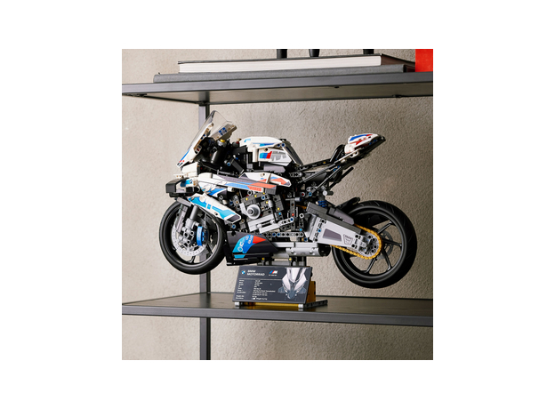 Конструктор LEGO Technic BMW M 1000 RR 1921 деталь (42130) - изображение 6 Конструктор LEGO Technic BMW M 1000 RR 1921 деталь (42130) - изображение 6