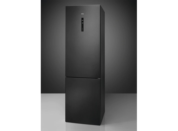 Двухкамерный холодильник AEG RCR736E5MB - изображение 2