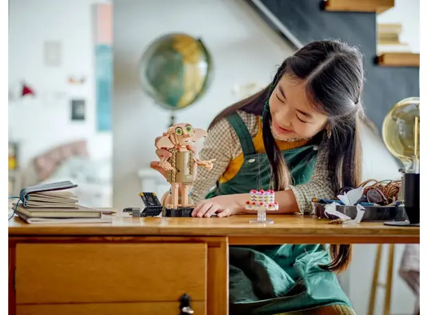 Конструктор LEGO Harry Potter Эльф-домовой Добби 403 детали (76421) - изображение 7