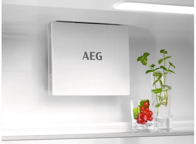 Встраиваемый двухкамерный холодильник AEG OSC7G18RES - изображение 6