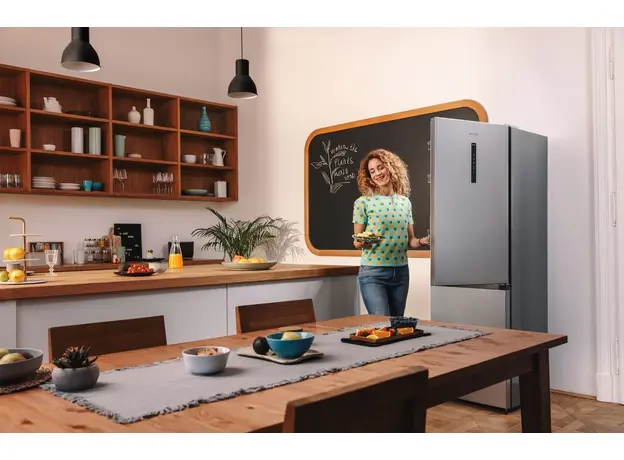 Двухкамерный холодильник Gorenje NRK6192AS4 - изображение 13
