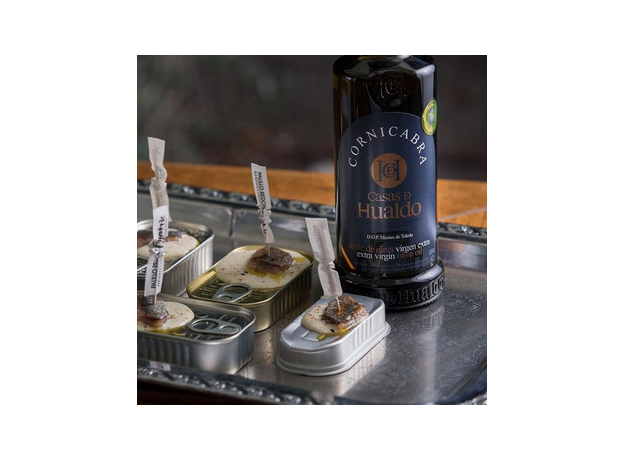 Масло оливковое Casas de Hualdo Корникабра Extra Virgin 500 мл (8437011668035) - изображение 2
