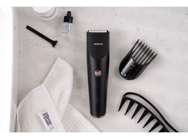 Машинка для стрижки волос Ardesto HC-Y22-B 5 Вт LED-индикация заряда - изображение 7