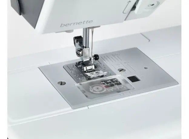 Швейная машина BERNETTE B37 - изображение 3