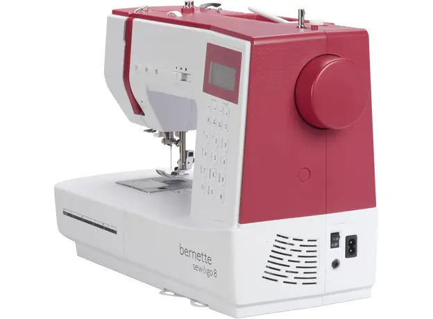 Швейная машина BERNETTE Sew&Go 8 - изображение 3