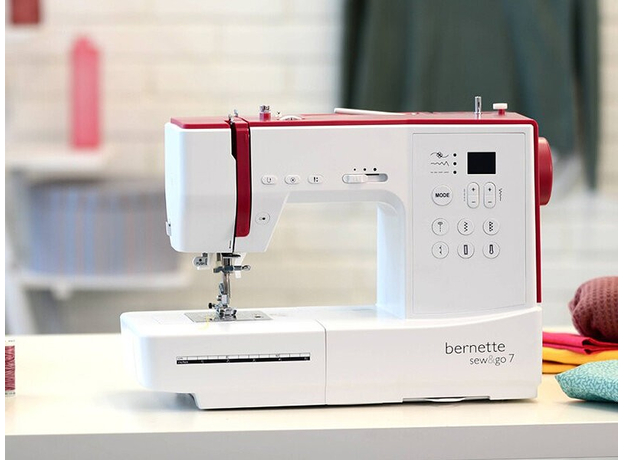Швейная машина BERNETTE Sew&Go 7 - изображение 8
