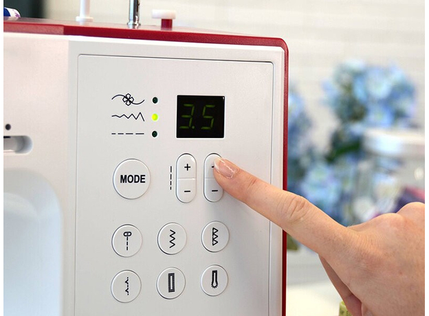 Швейная машина BERNETTE Sew&Go 7 - изображение 10