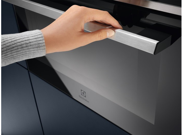 Встраиваемая микроволновая печь Electrolux EVM8E08X - изображение 4