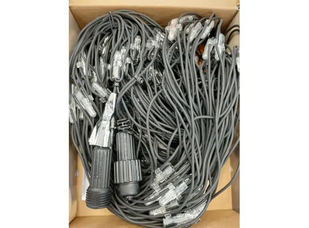 Светодиодная гирлянда-сетка Luca Lighting соединительная 2 х 2 м Теплый белый (8711473759860) - изображение 2