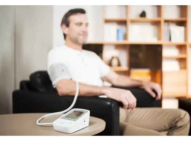 Тонометр автоматический Microlife BP A2 Basic с адаптером, большая манжета - изображение 6