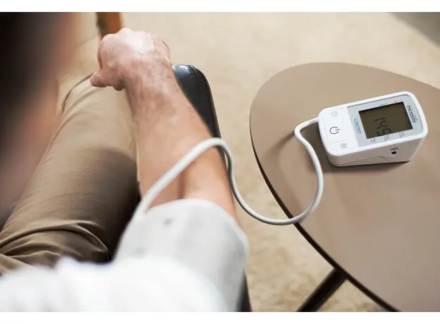 Тонометр автоматический Microlife BP A2 Basic с адаптером, большая манжета - изображение 13