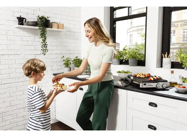 Контактный гриль (прижимной) Amica GK 4011 - изображение 10