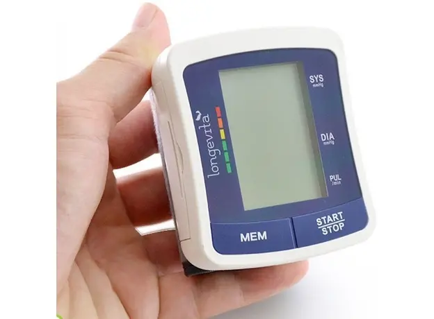 Тонометр LONGEVITA BP-2206 для измерения артериального давления на запястье - изображение 3