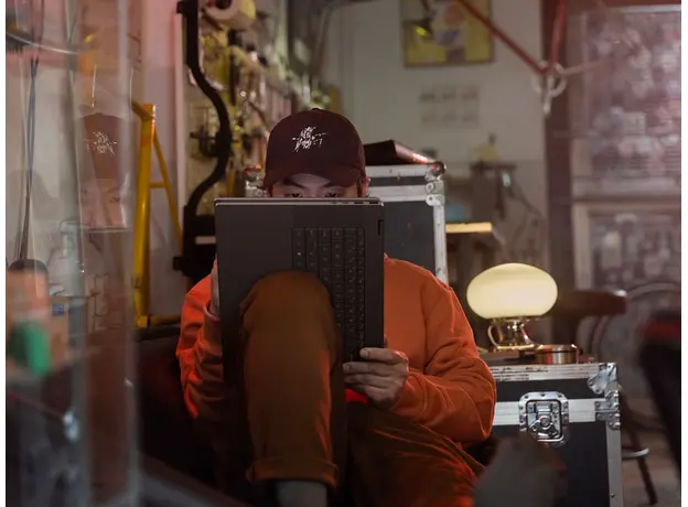 Ноутбук HP OmniBook X Flip x360 16-ar0000 [16-ar0000ua] (C3VE8EA) Meteor Silver - изображение 23