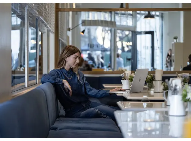 Ноутбук HP OmniBook X Flip 2-in-1 16-as0000 [16-as0007ua] (C3UQ3EA) Glacier Silver - изображение 16