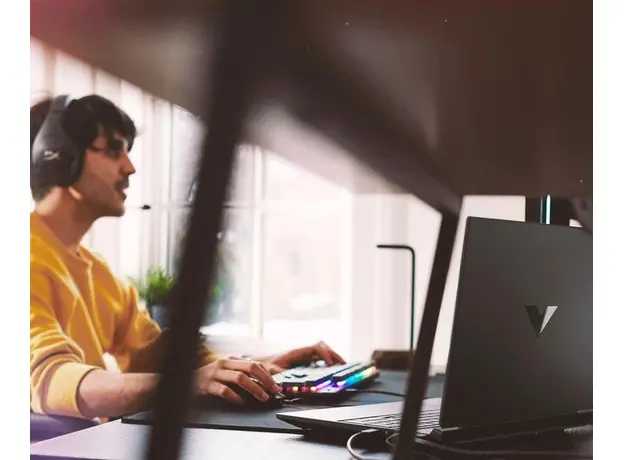 Ноутбук HP Victus 15-fa2000 [15-fa2041ua] (C1WZ7EA) Mica Silver - изображение 8