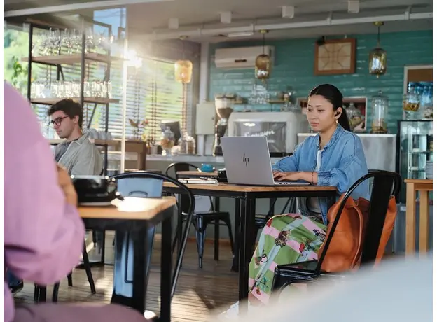 Ультрабук HP ZBook Ultra G1a 14" (B30DMES) Silver - изображение 17