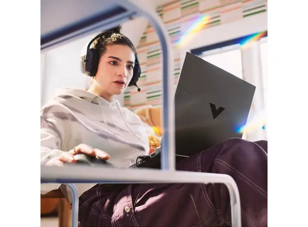 Ноутбук HP Victus 15-fb3000 [15-fb3016ua] (BW7Q1EA) Mica Silver - изображение 8