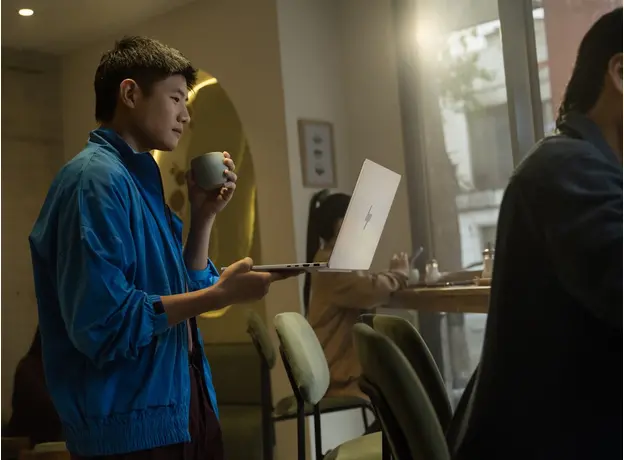 HP OmniBook 7 Laptop 14-fs0000ua (C3VH7EA) Glacier Silver - изображение 10