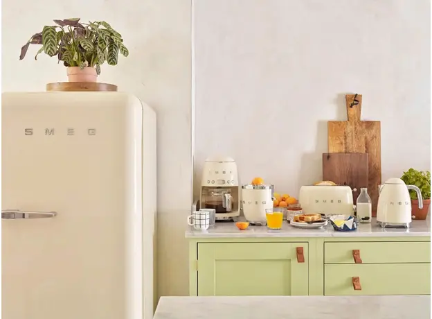 Тостер Smeg 50' Style Cream TSF03CREU (8017709263348), Страна регистрации бренда: Италия, Страна производитель: Китай, Доминирующий цвет: Кремовый - изображение 9