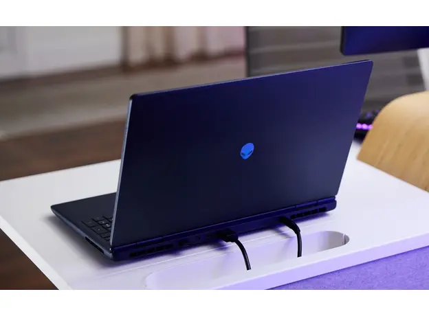 Ноутбук Dell Alienware 16 Aurora AC16250 [LAC16250-25628BLU-PUS] - изображение 12