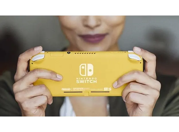 Портативная игровая приставка Nintendo Switch Lite Желтая (045496452681), Цвет корпуса: Желтый, Объем: 32 ГБ - изображение 6