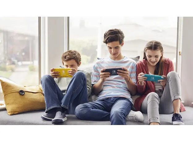 Портативная игровая приставка Nintendo Switch Lite Синяя (045496453404), Цвет корпуса: Синий, Объем: 32 ГБ - изображение 6