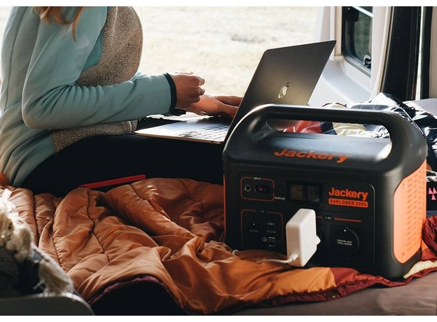 Зарядная станция Jackery Explorer 1000EU, Загальна вихідна потужність: 1000 Вт - зображення 8 Зарядная станция Jackery Explorer 1000EU, Загальна вихідна потужність: 1000 Вт - зображення 8